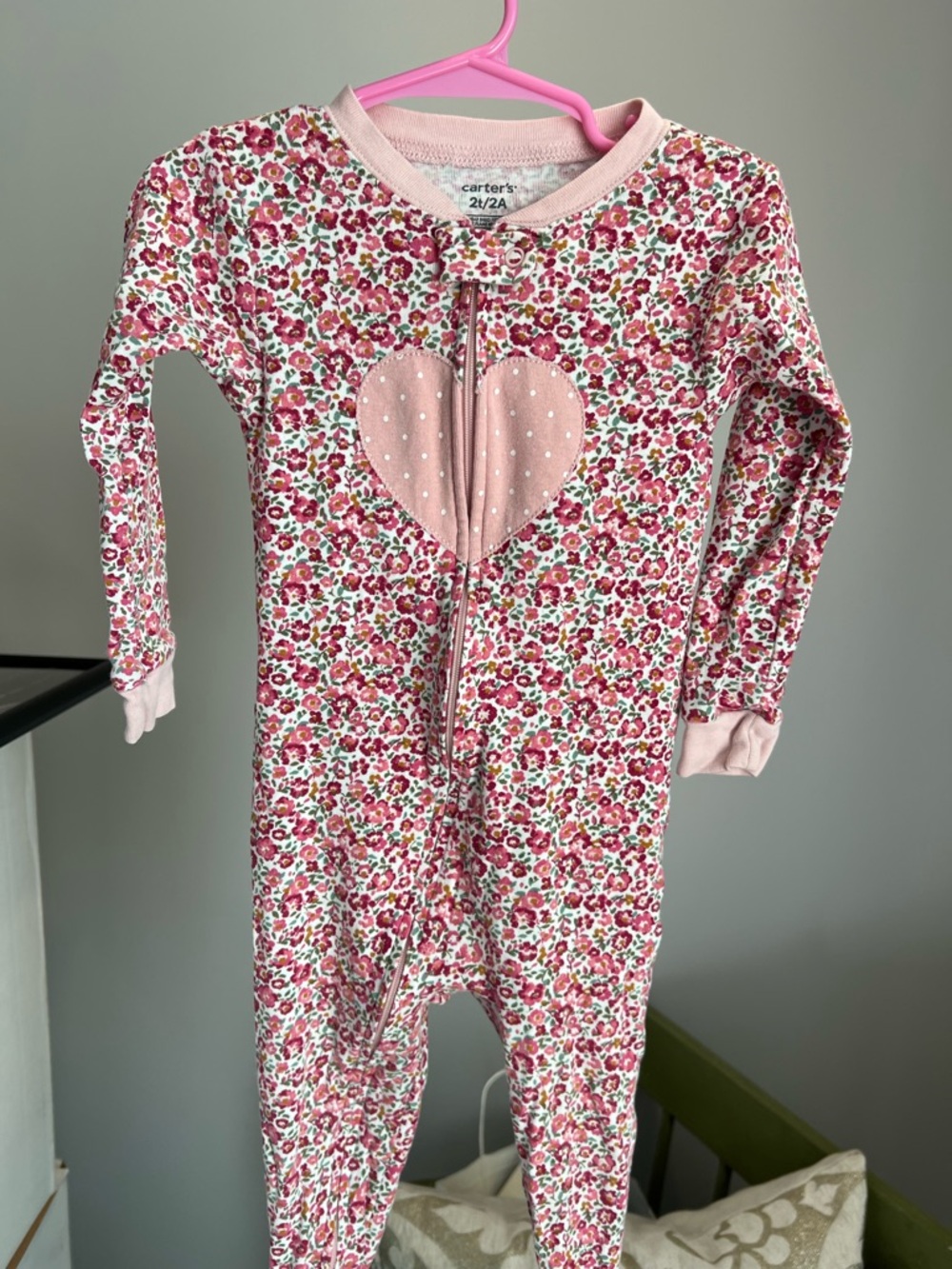 Carter's Toddler Pink Floral Heart Zippy Footie Pajamas Size 2T VGUC